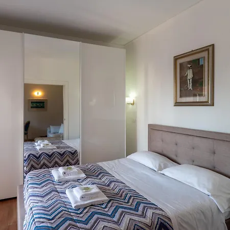 Guesthost - Cozy With Terrace In Апартаменты *