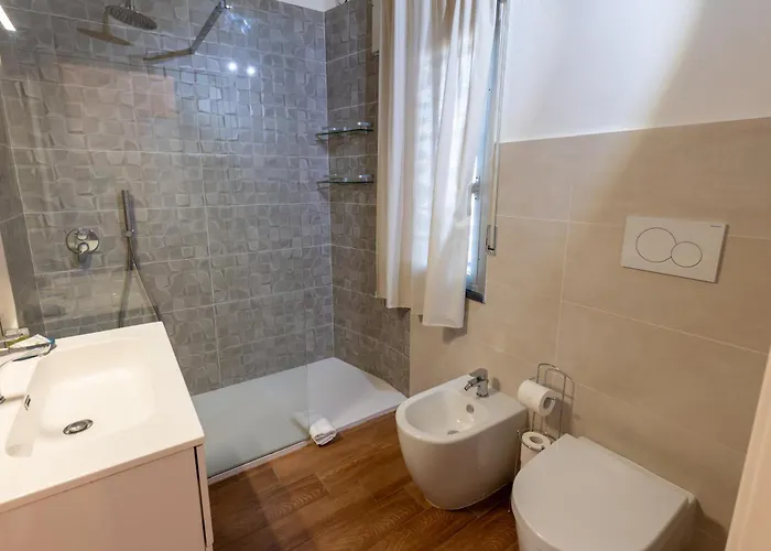 Guesthost - Cozy With Terrace In *